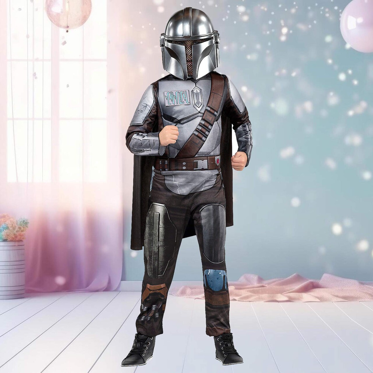 Kids Mandalorian Light Up Star Wars Costume with Cape and Mask